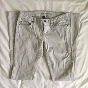 Banana Republic pale dove gray skinny chino pants